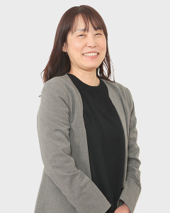 山田 逸子先生